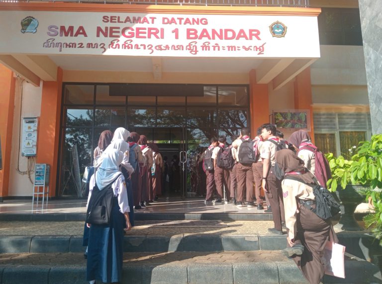 WhatsApp Image 2025-06-14 at 08.33