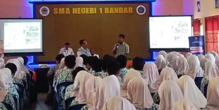 20251106-_-Inspektorat-Mengajar-di-SMA-Negeri-1-Bandar-Kabupaten-Batang